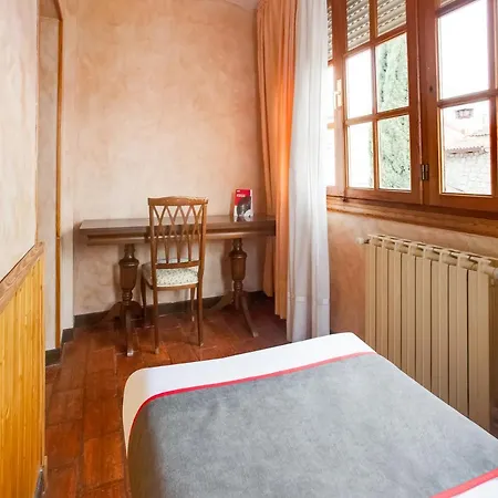 Hotel Oyo Jaramiel Tudela de Duero